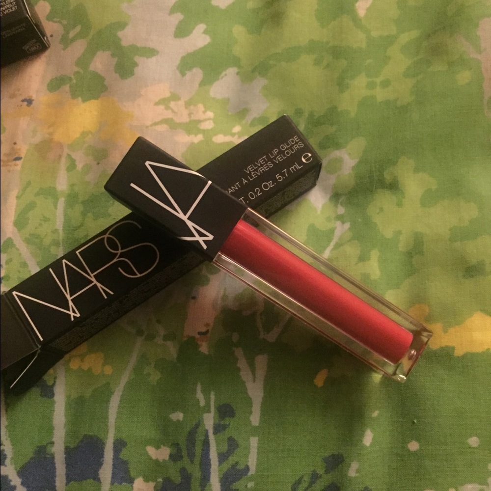 Nars Velvet Lip Glide-Le Palace🌹